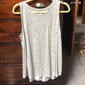Never worn. Apt 9 star print tank top size L